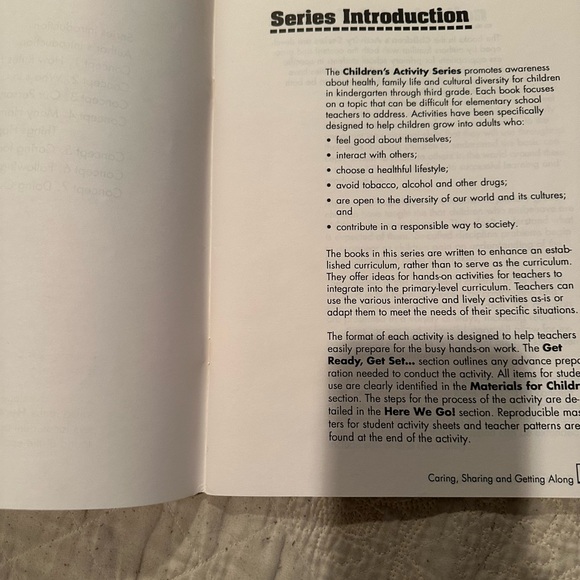 Caring, sharing,and getting along-children’s activities in social responsibility - Picture 3 of 10